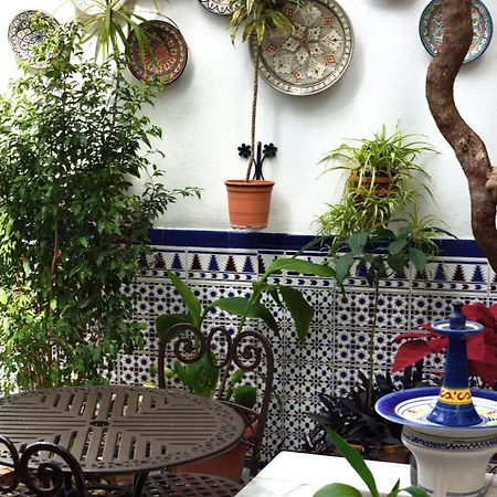 Aduar Guest house